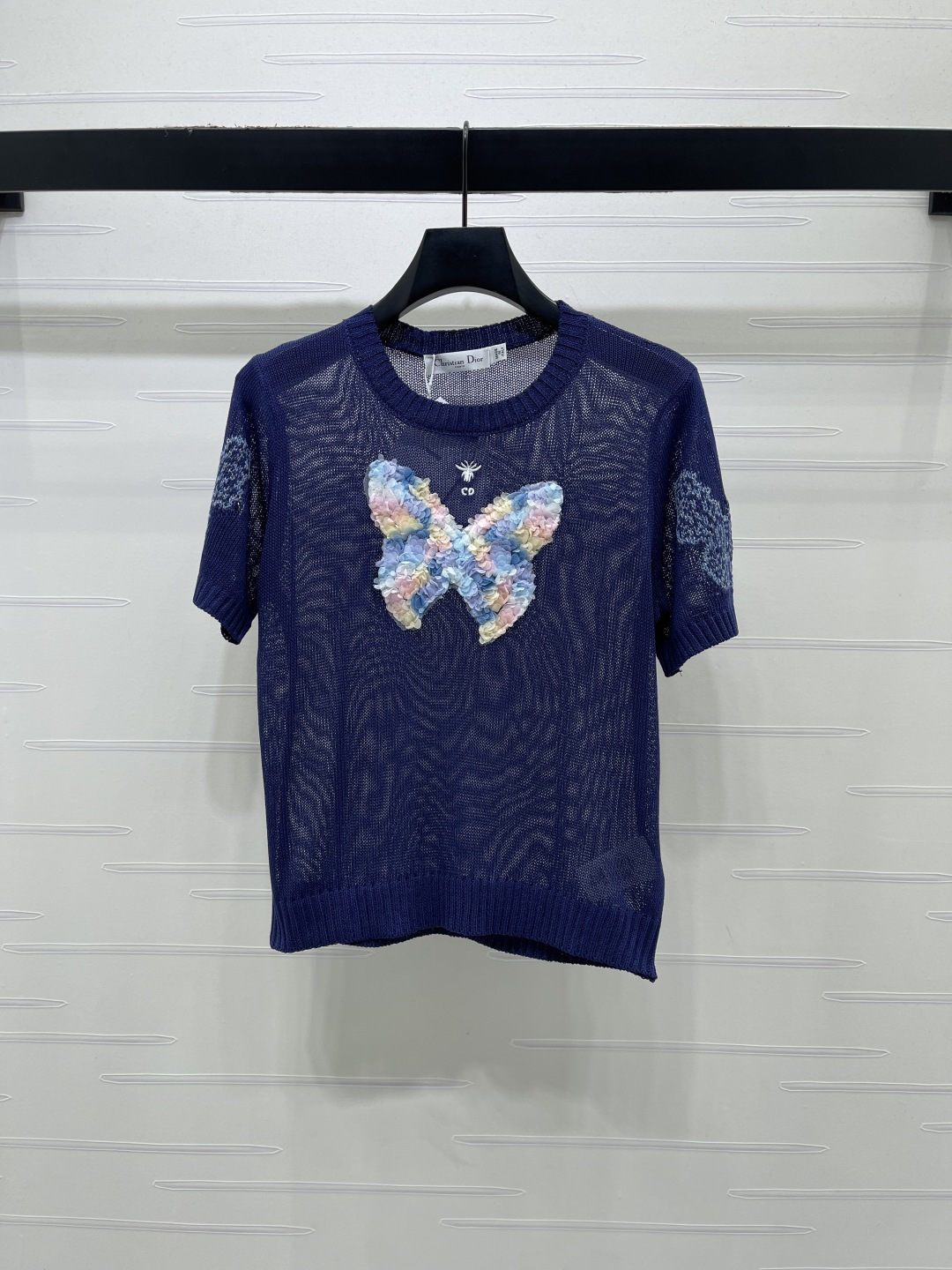 Women's short sleeves